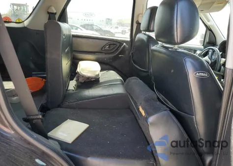 2004 Ford Escape Limited z USA, uszkodzony, nr VIN 1FMCU94184KB05982